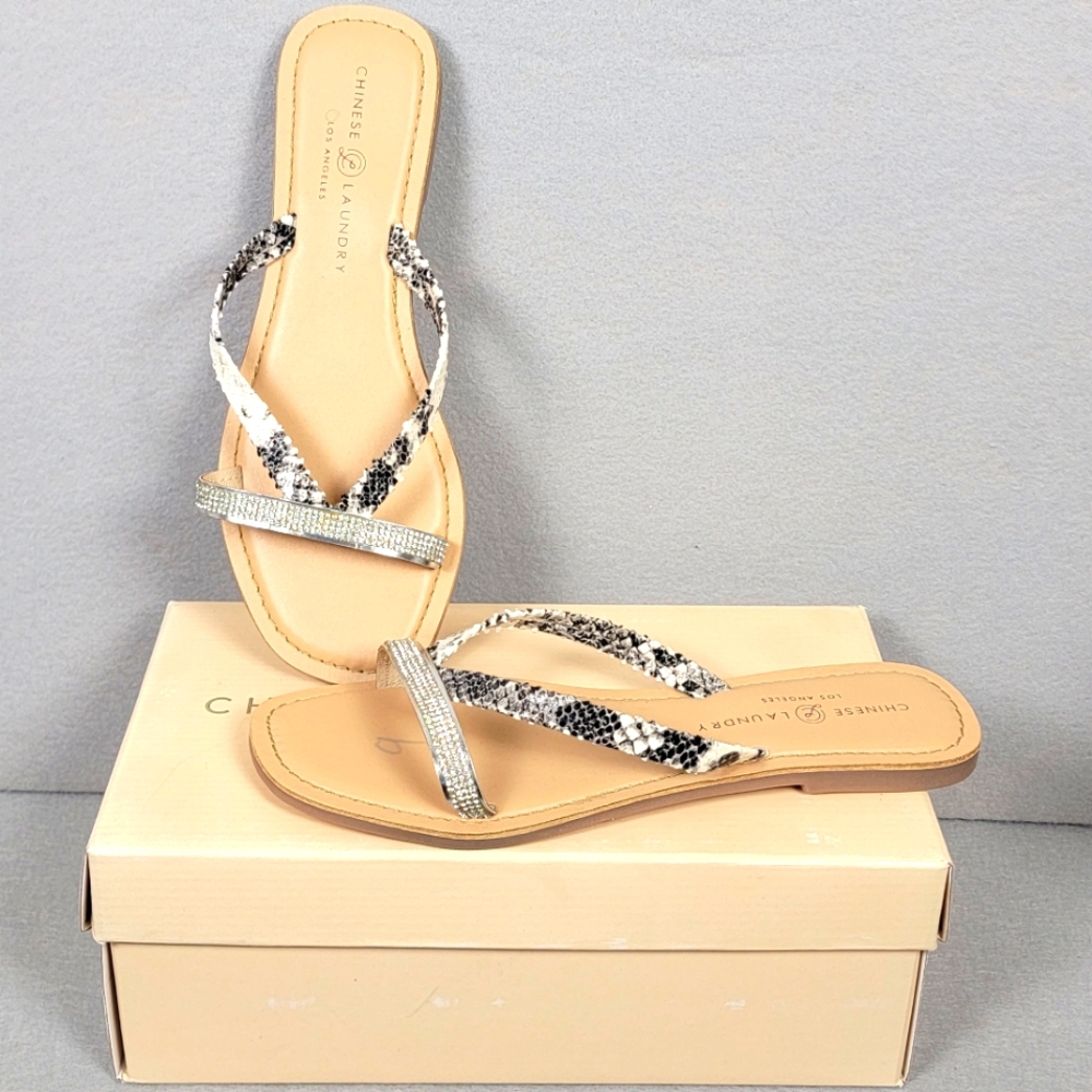 Chinese Laundry Snake Skin And Rhinestone Flat Sandals Size 9 - Picture 1 of 5